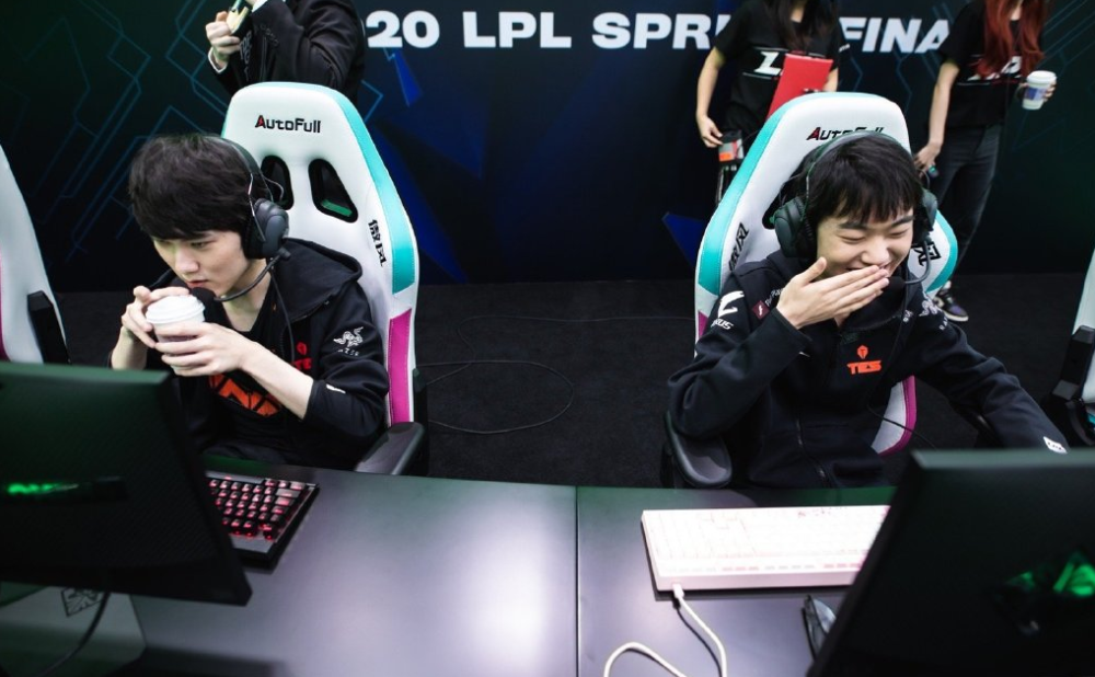 世俱杯官网-BRO横扫TL，JackeyLove团战一打五宿命之战小组赛，锁定晋级资格的简单介绍