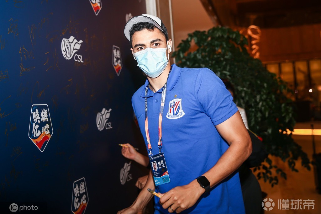 世俱杯时间-勇士队球员莫雷诺状态回升,助球队取得连胜的简单介绍