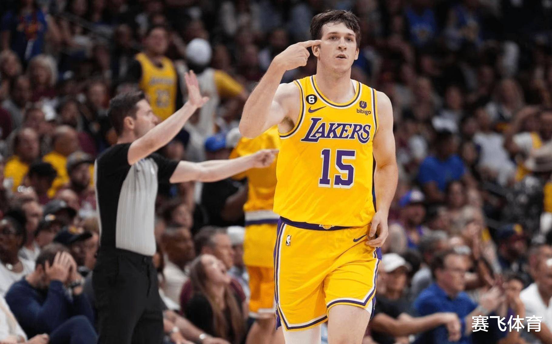 世俱杯-湖人力克公牛，霸气取胜