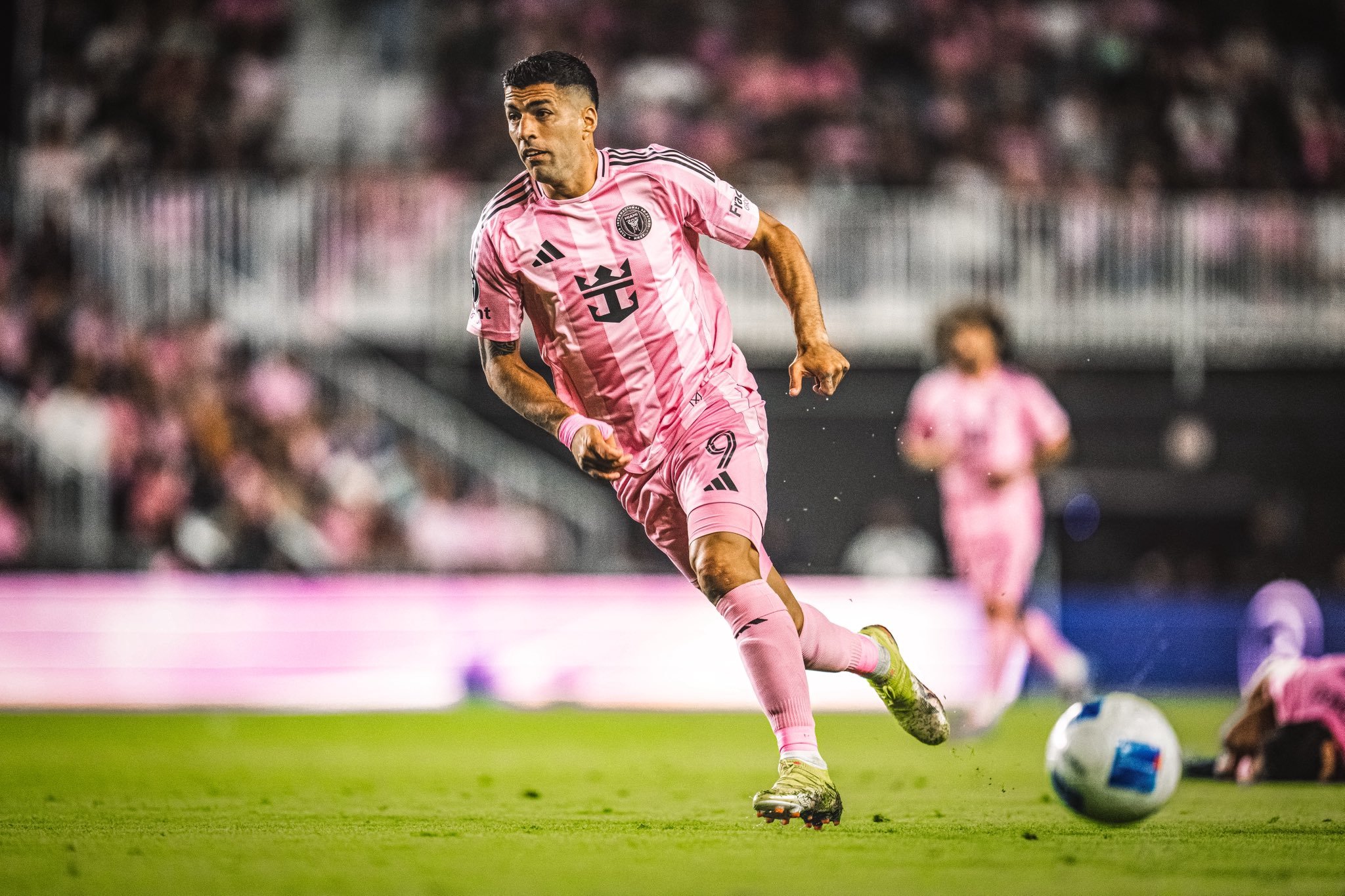 马德里竞技主场击败马拉加,苏亚雷斯进球 马德里竞技主场击败马拉加,苏亚雷斯进球