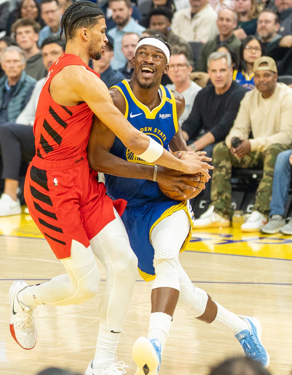 开拓者队全队备战季后赛，