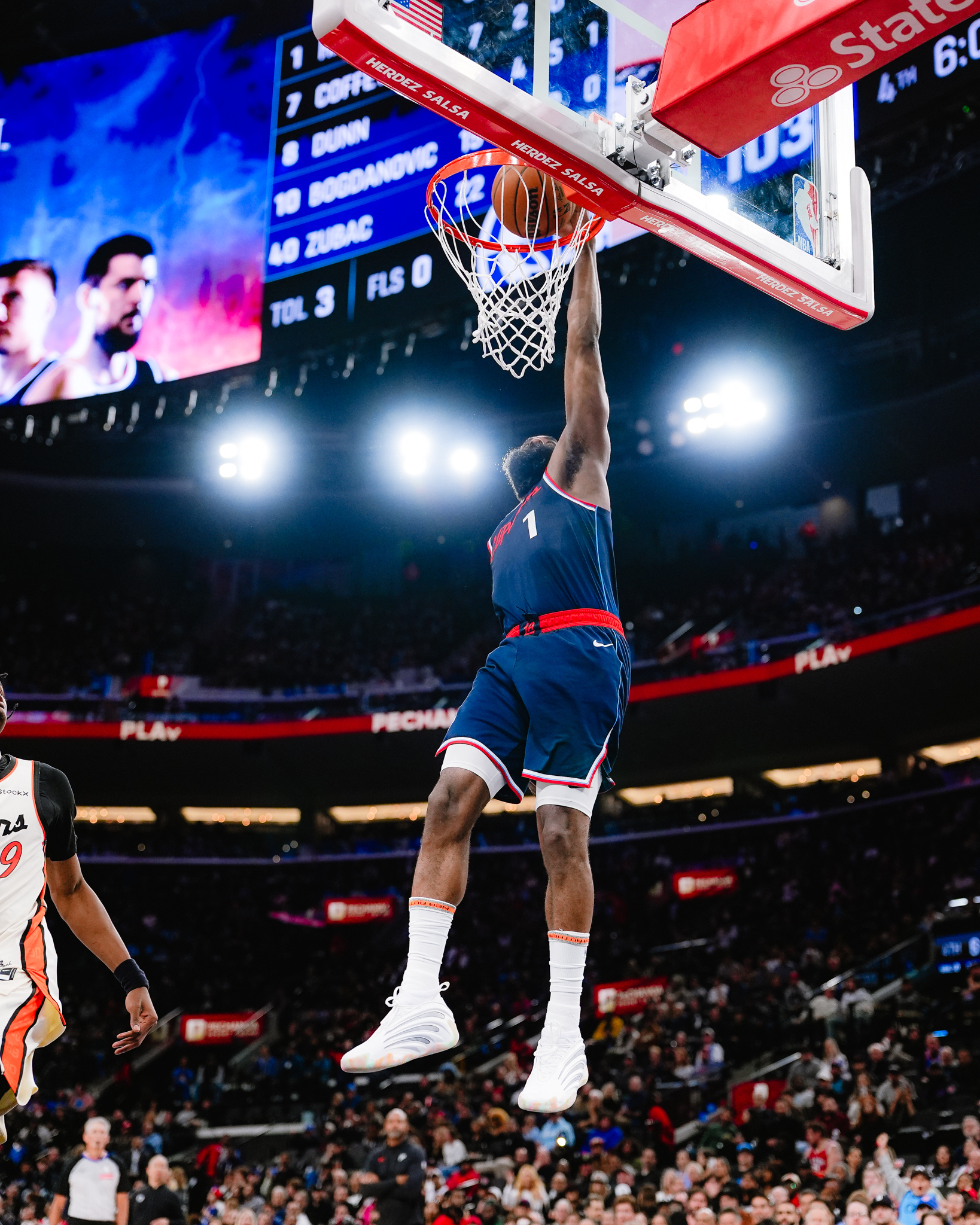 爵士胜快船,取得关键胜利 爵士胜快船,取得关键胜利