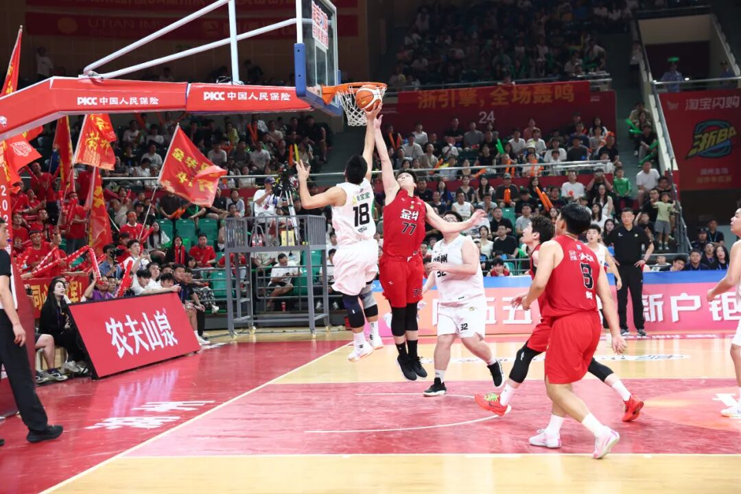 湖南队全队备战，力求在下一场比赛中取胜