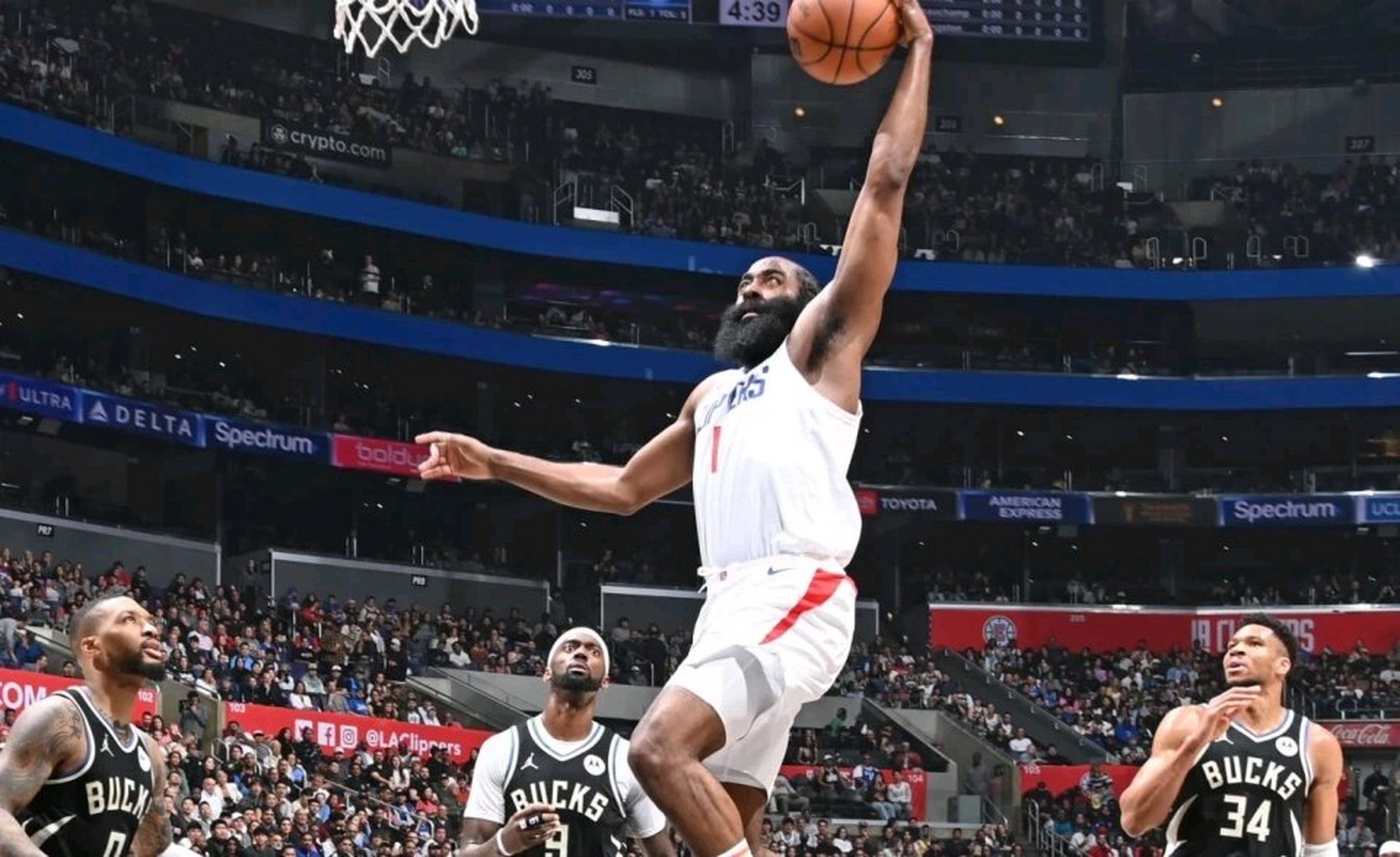 关于快船绝杀雄鹿,哈登惊艳四座的信息 关于快船绝杀雄鹿,哈登惊艳四座的信息