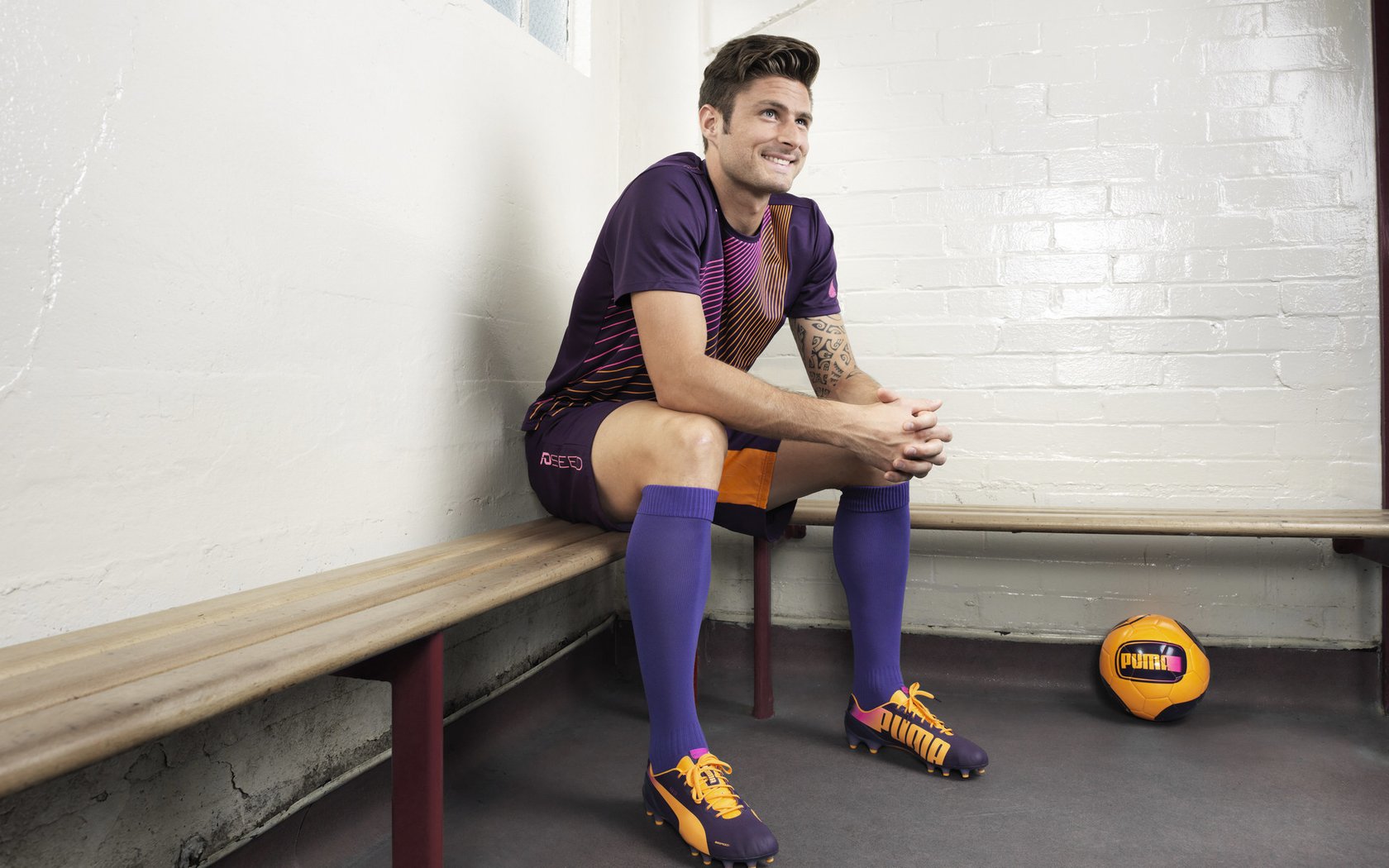 世俱杯改制-虚拟邀请赛，塔图姆的跨维度三分，是如何改写广东队与骑士队历史轨迹的？