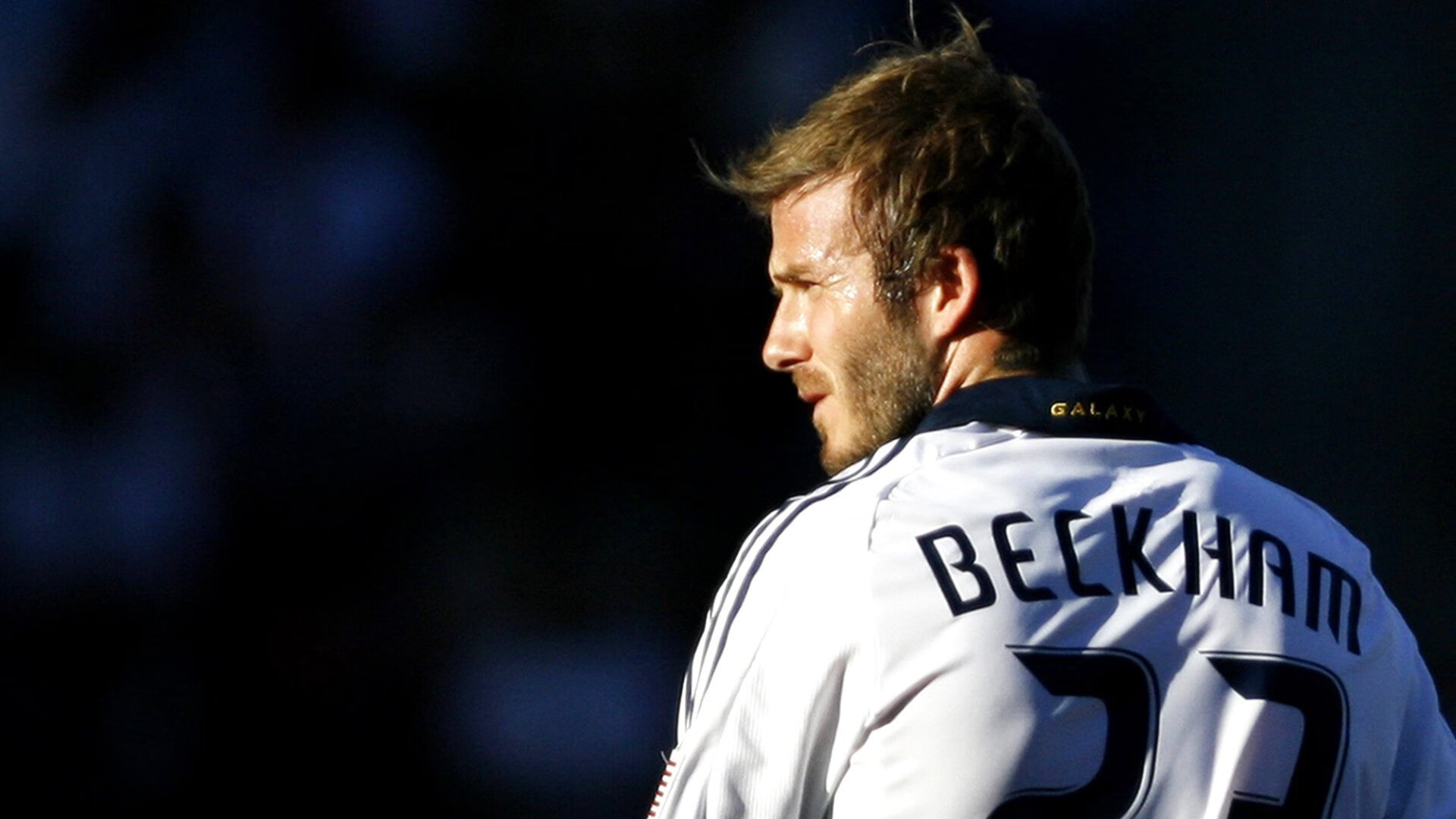 街道为卷,引擎为笔,布伦森的赛道教科书之夜