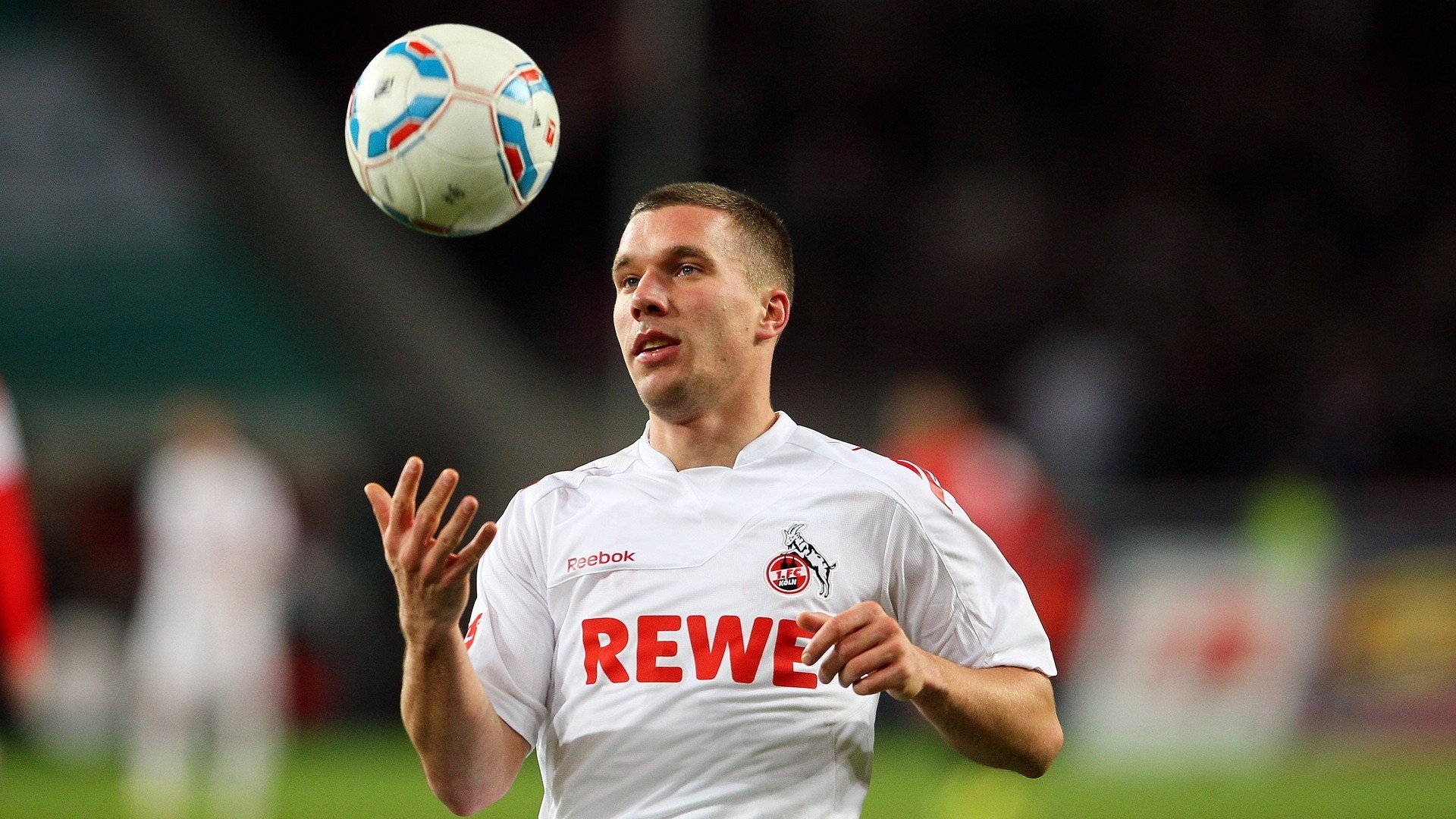 胜者无冠,当统治与胜利在绿茵场上分道扬镳